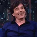 Motociclista empina moto e atropela mulher em faixa de pedestres em SP