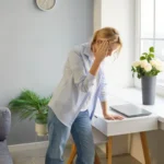 Meta quer integrar reconhecimento facial em óculos inteligentes