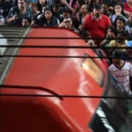 Irã desafia ‘dia D econômico’ dos EUA e ameaça países que aderirem a sanções