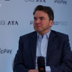 Dólar cai a R$ 5,08 e atinge menor valor em um mês