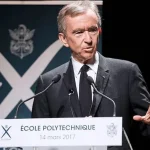 Prédio de três andares desaba na zona sul do Rio