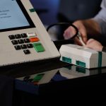 Pix terá novas regras para fraudes, cobrança híbrida e contas-salário