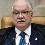 Gilmar reforça a Fachin pedido de acesso integral a celular de Vorcaro