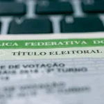 Preços de imóveis sobem 14,7% em 12 meses, mas ritmo de valorização perde força pelo 5º mês