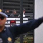 Menina é resgatada após ser prometida em casamento para quitar dívida