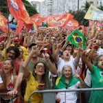 Apoiadores de Flávio pedem ataque nuclear de Trump contra o Brasil