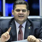 Com salto nos últimos meses, Brasil chega em 1 mihão de carros eletrificados