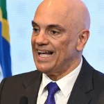 Simone Tebet vota em colégio de SP e diz ver eleição menos truculenta
