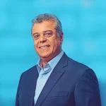 Após denúncia de Flávio, TSE não acha fake news em canal de Janones